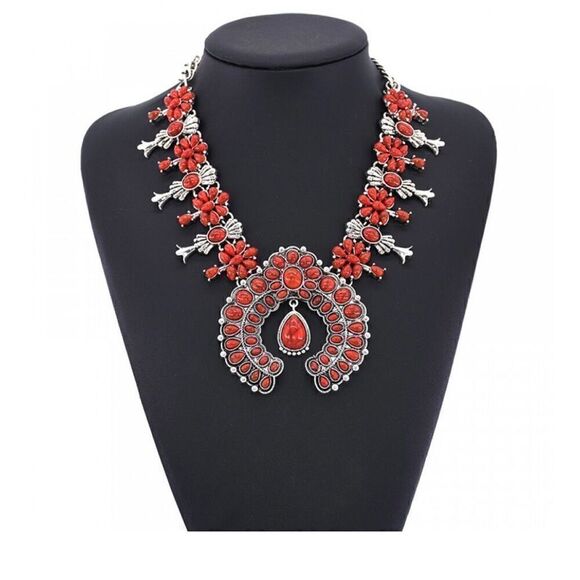 New Ladies Western Navajo Howlite Stone Statement Necklace and Earring Set - Picture 1 of 7
